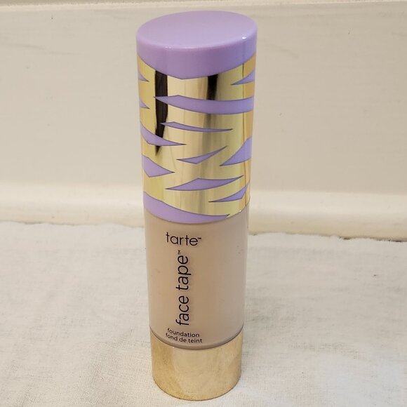 NIB Tarte - face tape foundation - full size - 20S light sand - Picture 10 of 15